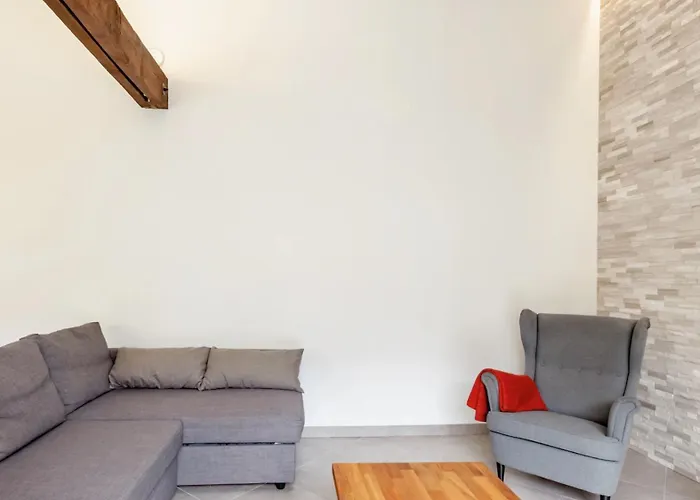 Independant Avec Jacuzzi